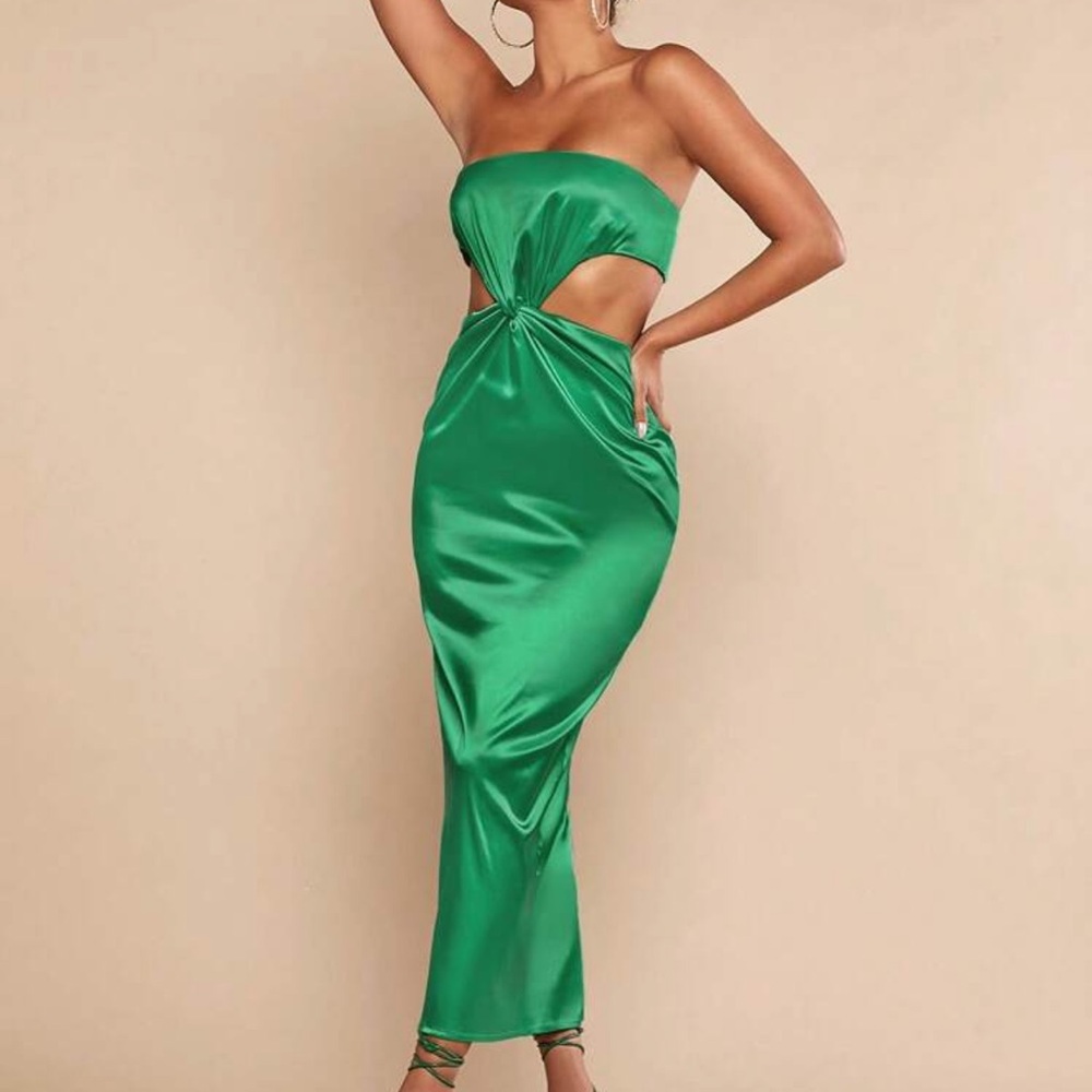 Elegant Green Strapless Dress